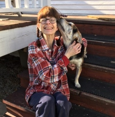 Teddy kissing me med size